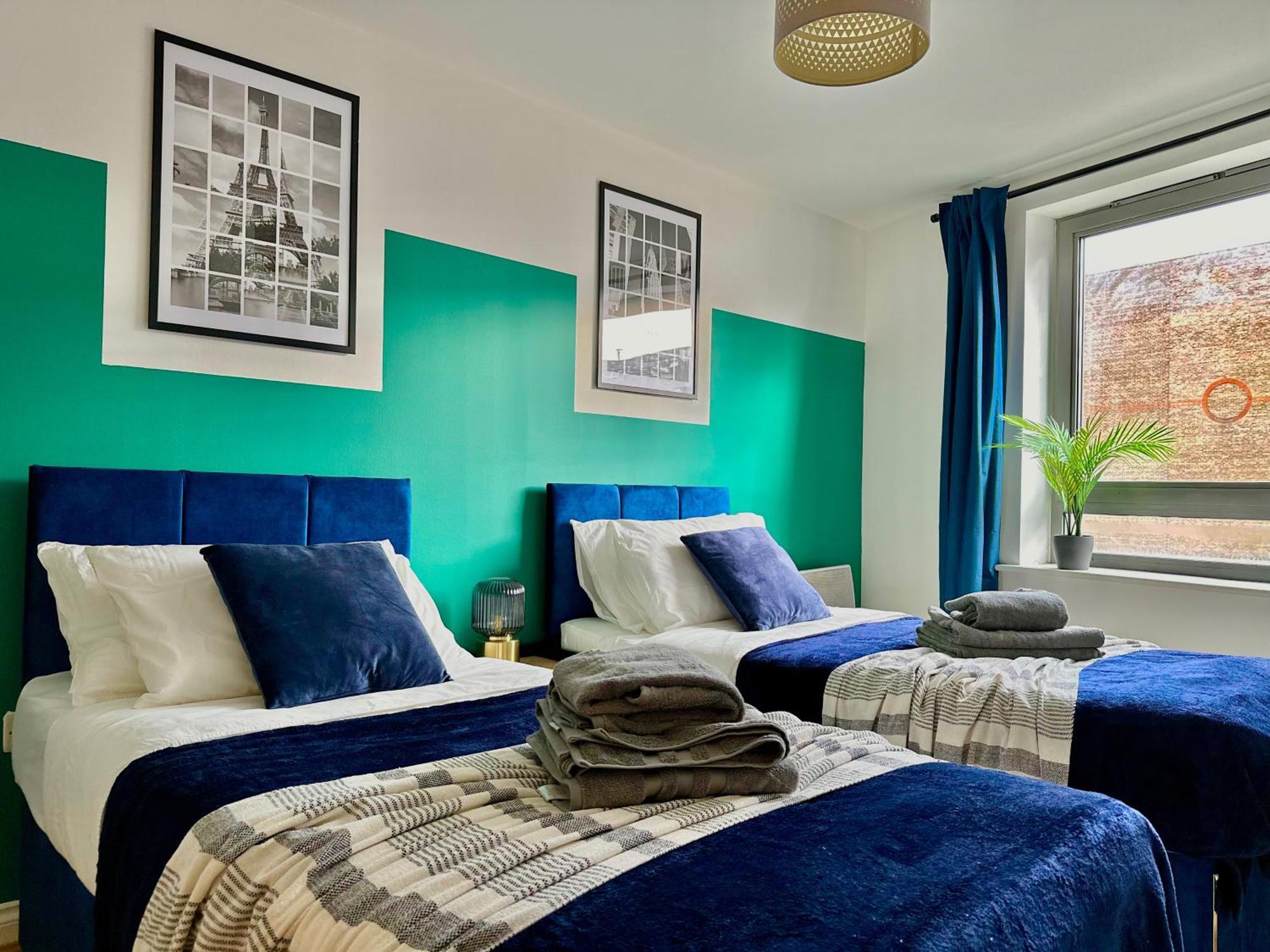 Watford Serviced Apartment, Free Parking, City Centre מראה חיצוני תמונה
