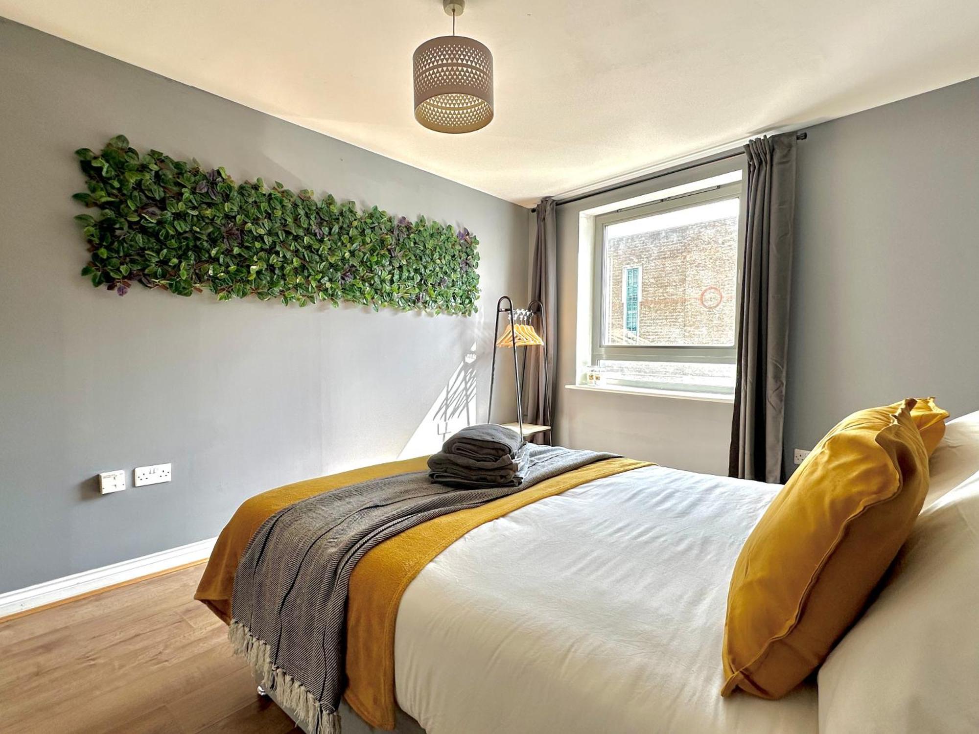 Watford Serviced Apartment, Free Parking, City Centre מראה חיצוני תמונה