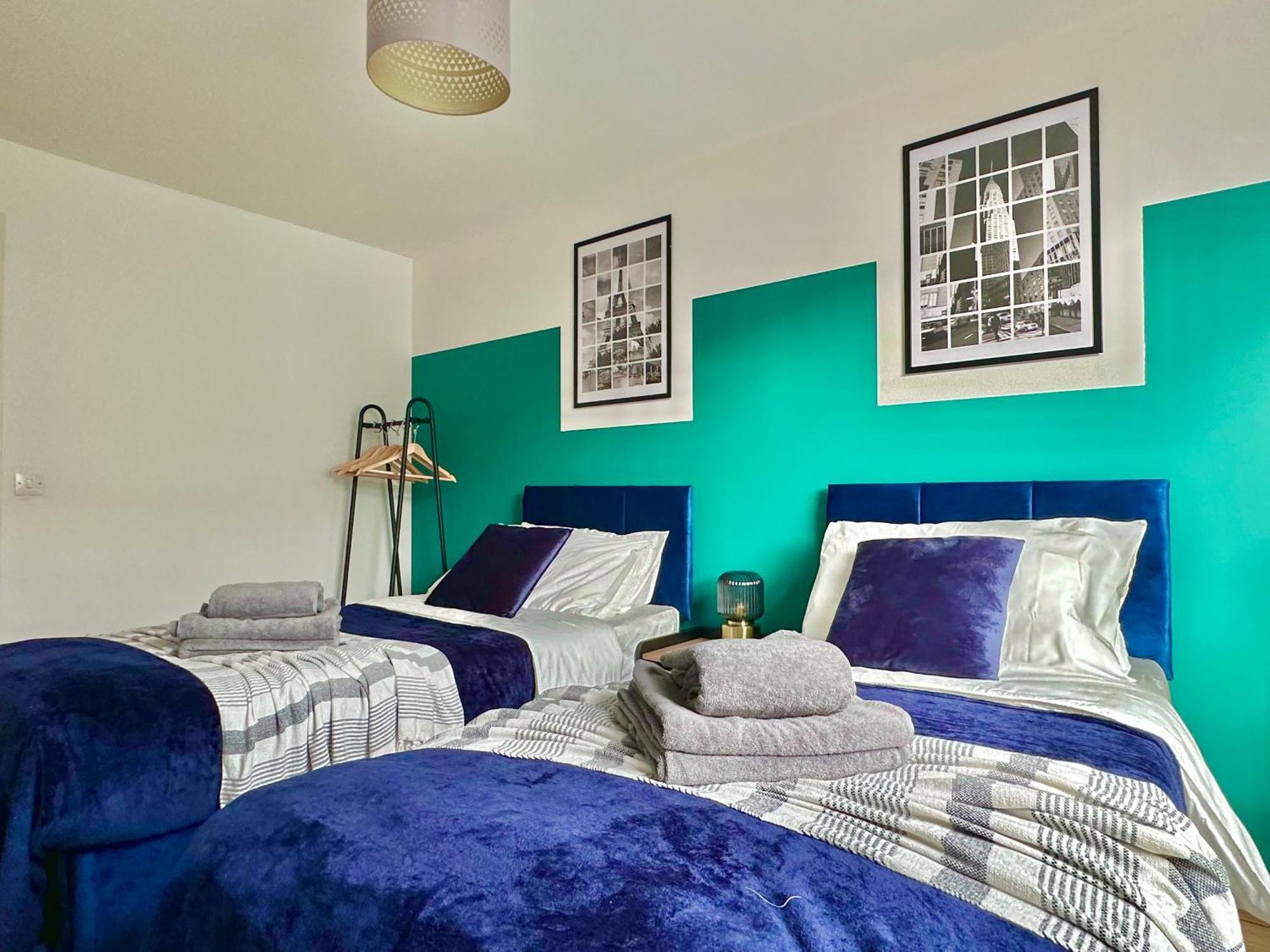 Watford Serviced Apartment, Free Parking, City Centre מראה חיצוני תמונה